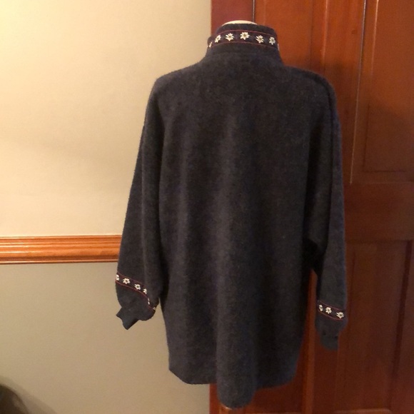 Art Unlimited Sportswear Sweater - Picture 2 of 8